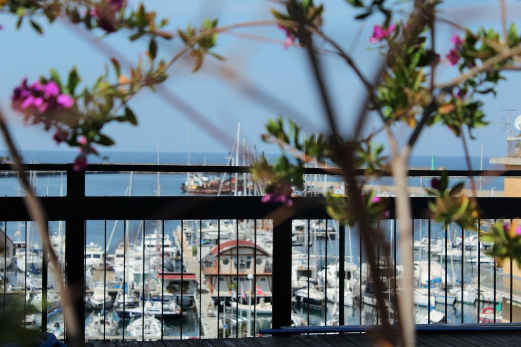 B&B Villa Delle Rondini Vibo Valentia Marina Exterior photo