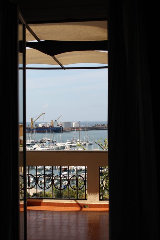 B&B Villa Delle Rondini Vibo Valentia Marina Exterior photo