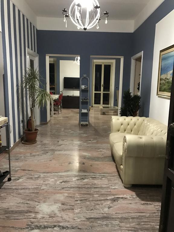 B&B Villa Delle Rondini Vibo Valentia Marina Exterior photo