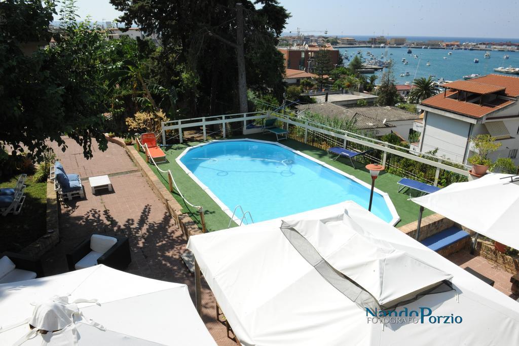 B&B Villa Delle Rondini Vibo Valentia Marina Exterior photo