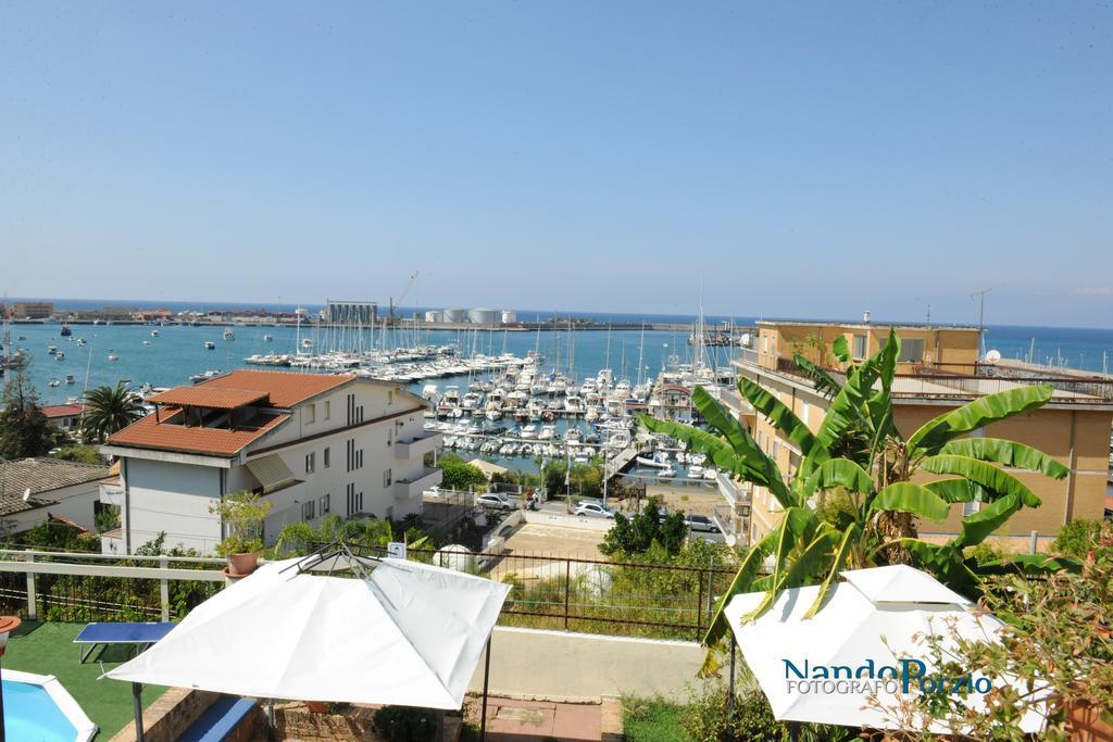 B&B Villa Delle Rondini Vibo Valentia Marina Exterior photo