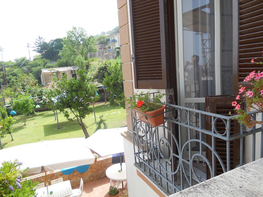 B&B Villa Delle Rondini Vibo Valentia Marina Exterior photo